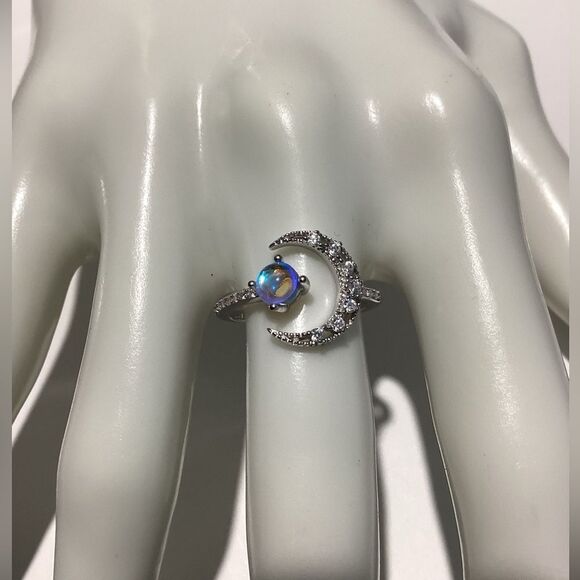 🌙Sterling Silver Adjustable MoonStone Half Moon Ring - Picture 16 of 16